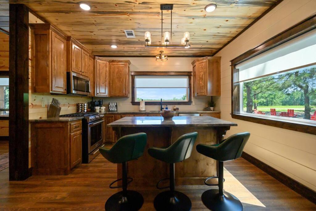 Villa The Whiskey Trip! Family Getaway Broken Bow Exterior foto